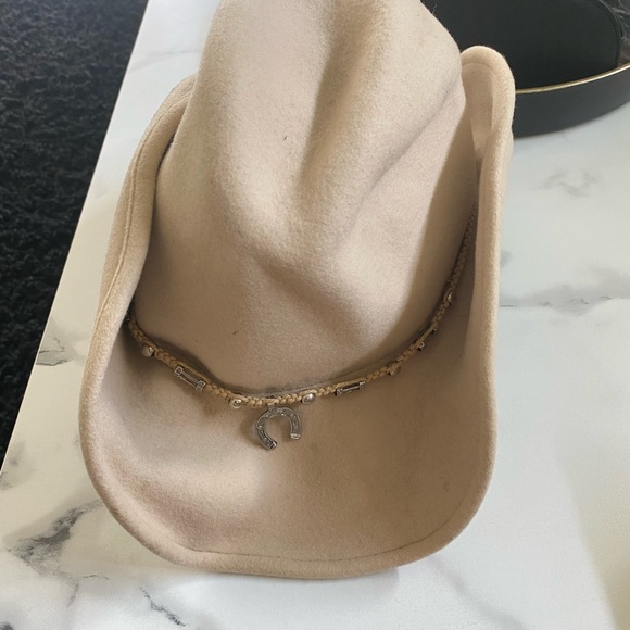 Rodeo King cowboy hat 🤠 - Picture 2 of 7